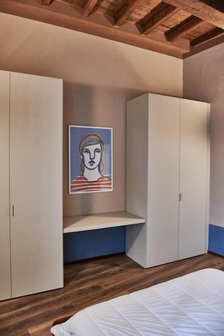 Casa Asja: Cromatismo In Centro Storico Cesena Exterior foto
